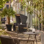 Doubletree By Hilton Schweizerhof فندق 4*