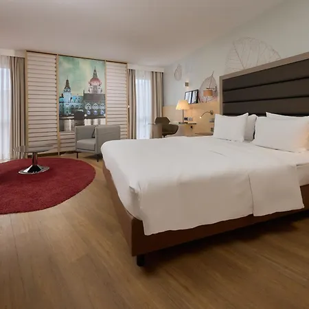 Hotel Doubletree By Hilton Schweizerhof 4*