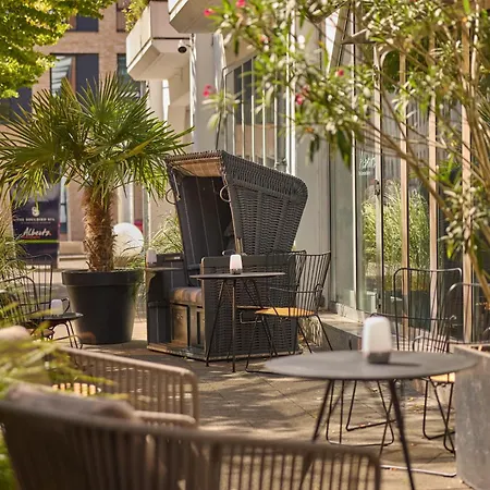 Doubletree By Hilton Schweizerhof Hotel 4*