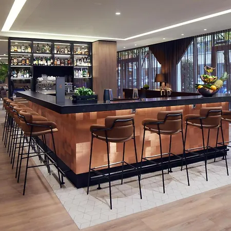 Hotel Doubletree By Hilton Schweizerhof 4*