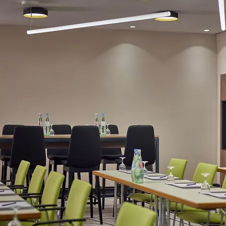 Otel Doubletree By Hilton Schweizerhof 4*