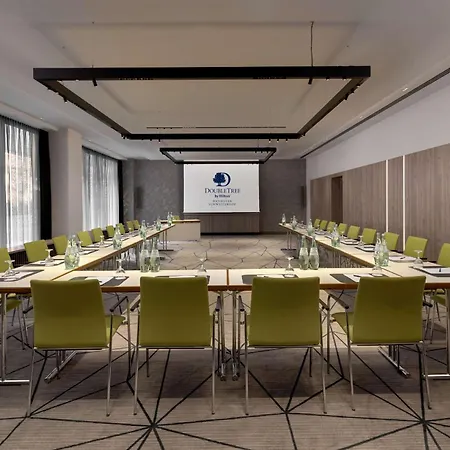 Doubletree By Hilton Schweizerhof Otel 4*