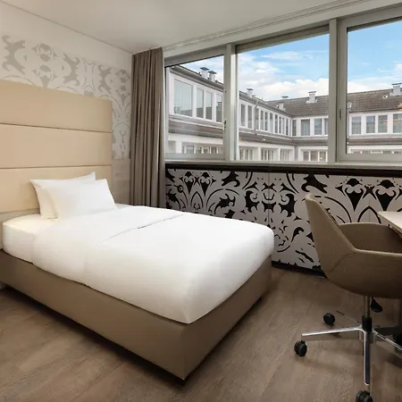 Doubletree By Hilton Schweizerhof