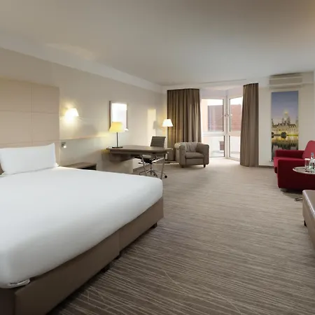 Doubletree By Hilton Schweizerhof 4* Hannover