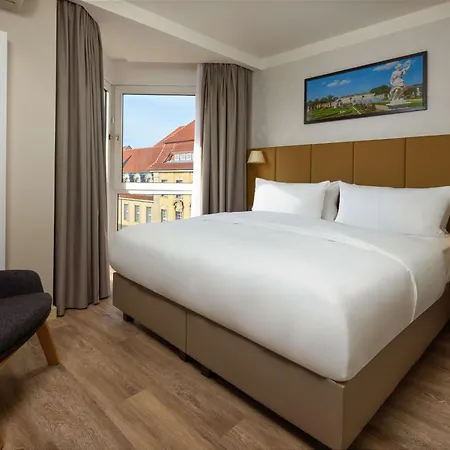 Otel Doubletree By Hilton Schweizerhof 4*