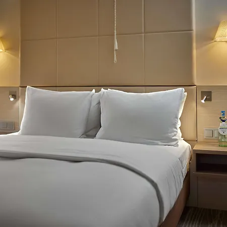 Doubletree By Hilton Schweizerhof Szálloda 4*
