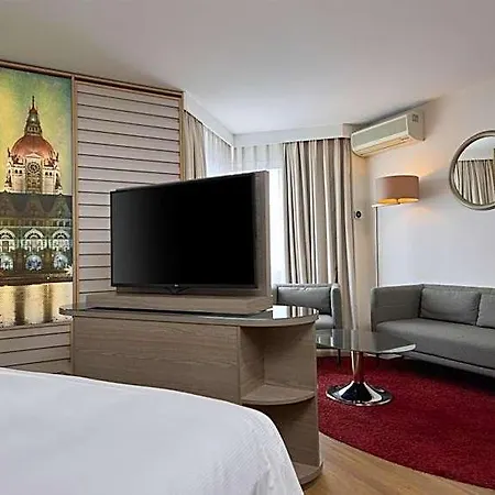 Doubletree By Hilton Schweizerhof הנובר