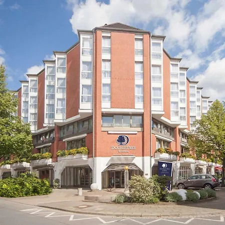 Doubletree By Hilton Schweizerhof ホテル