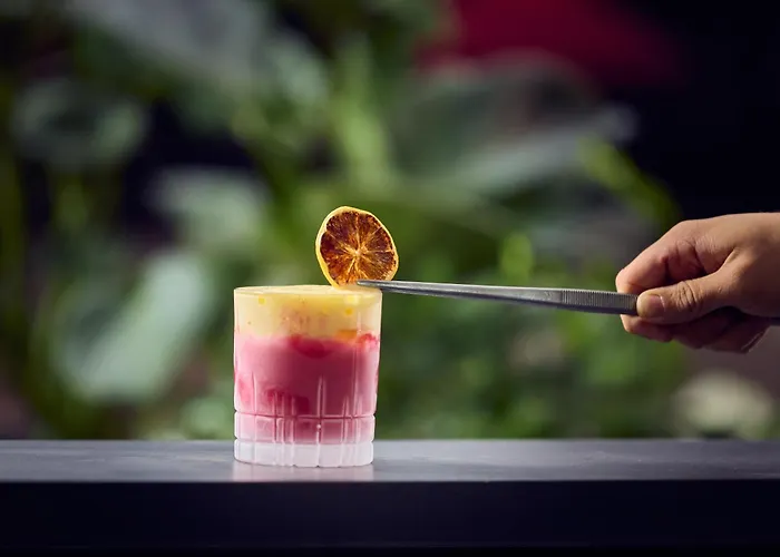 Doubletree By Hilton Schweizerhof Отель 4*