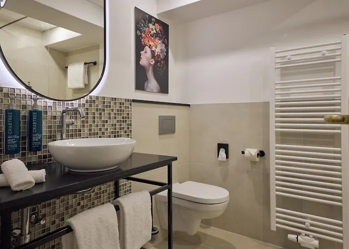 Doubletree By Hilton Schweizerhof Отель