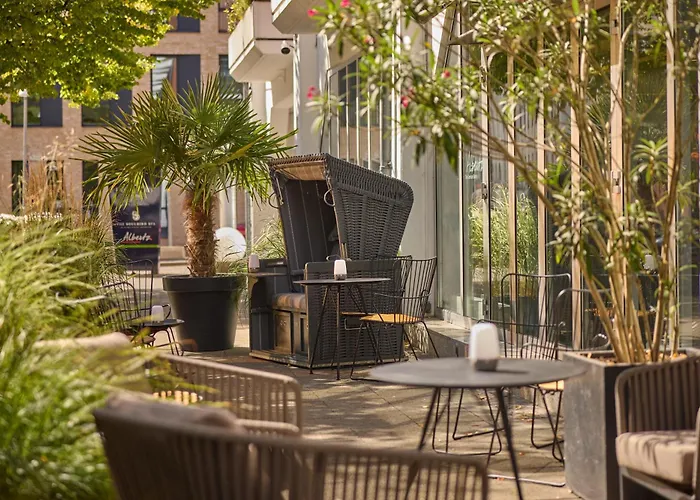 Doubletree By Hilton Schweizerhof Отель 4*