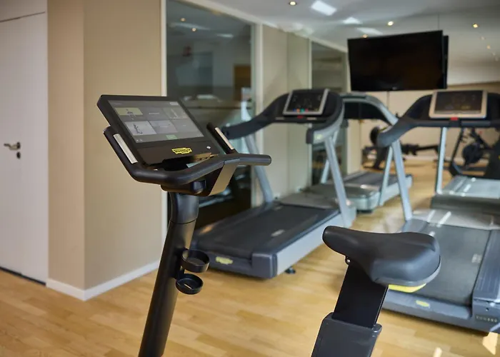 Doubletree By Hilton Schweizerhof Hotel 4*