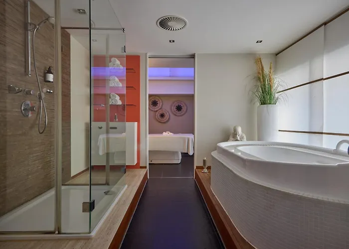 Hotel Doubletree By Hilton Schweizerhof 4*