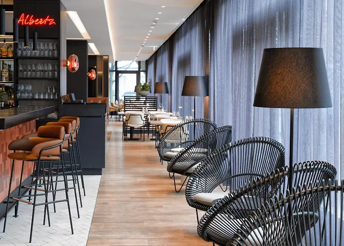 Doubletree By Hilton Schweizerhof Отель Ганновер