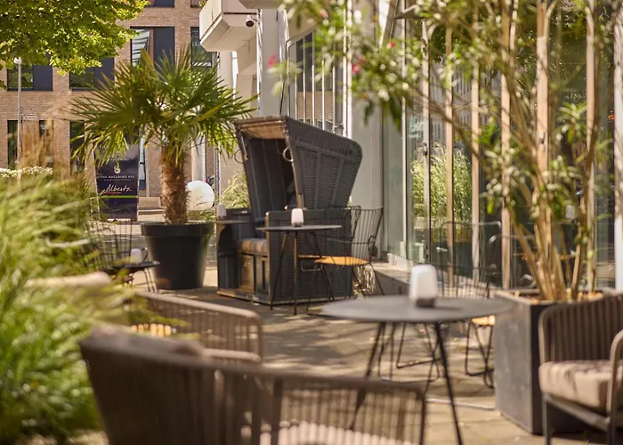 Отель Doubletree By Hilton Schweizerhof Ганновер