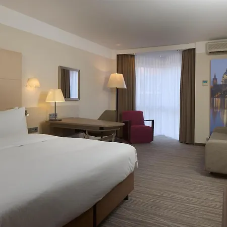 Doubletree By Hilton Schweizerhof 4*